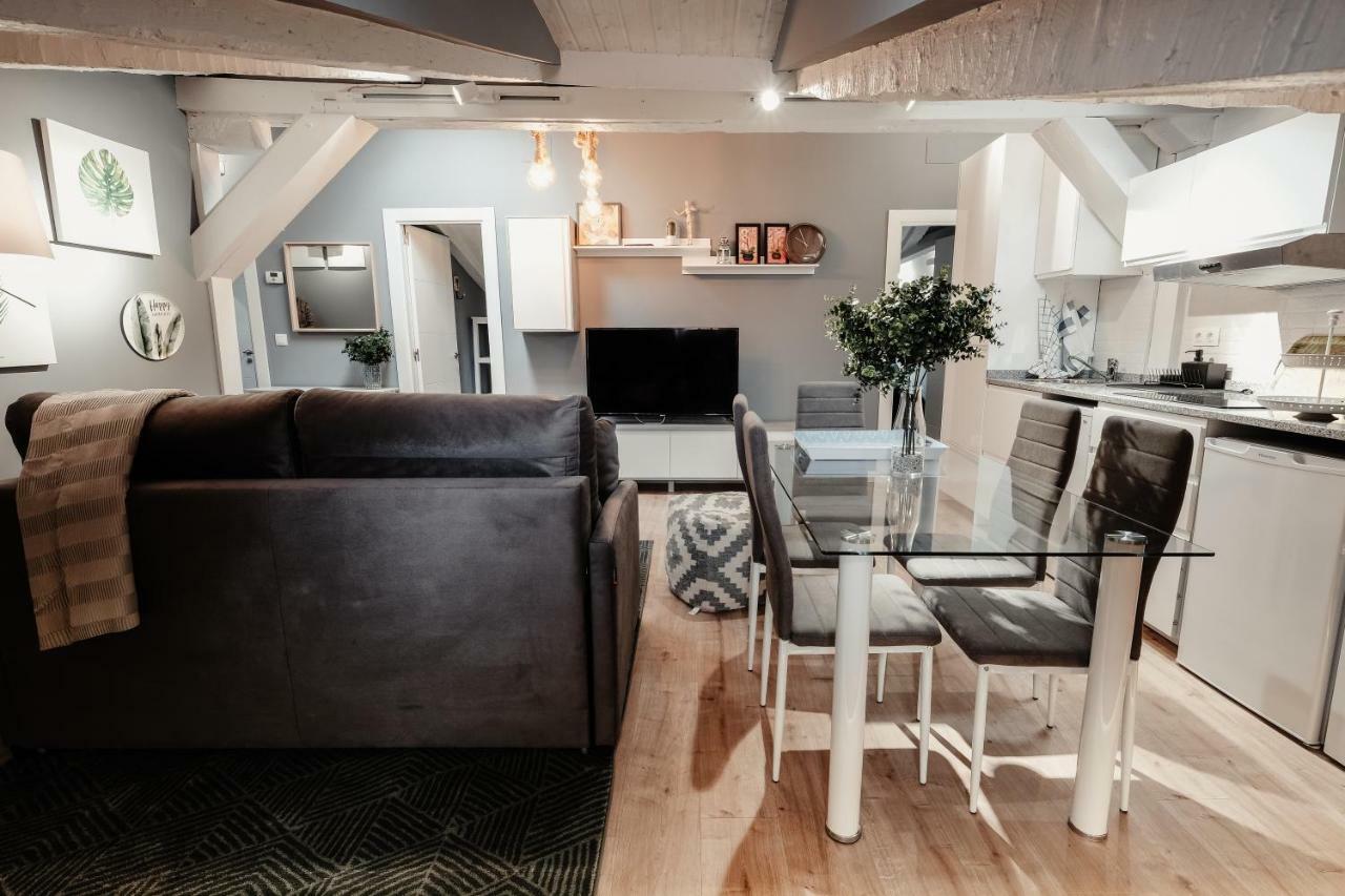 Atuaire Home El Baburril De La Calle Puebla Burgo Eksteriør billede